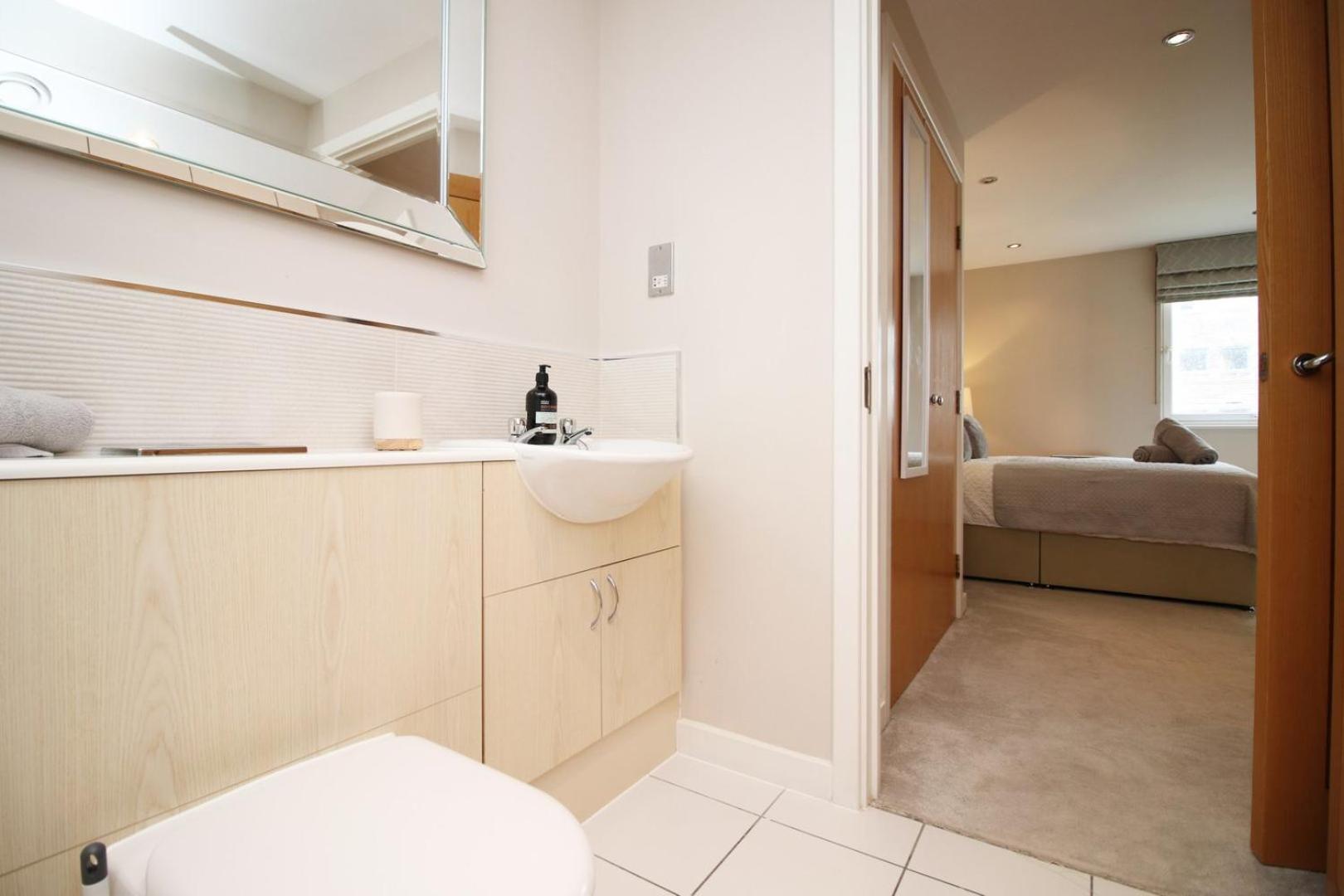 Apartamento Perfect Getaway In Cardiff Marina Exterior foto